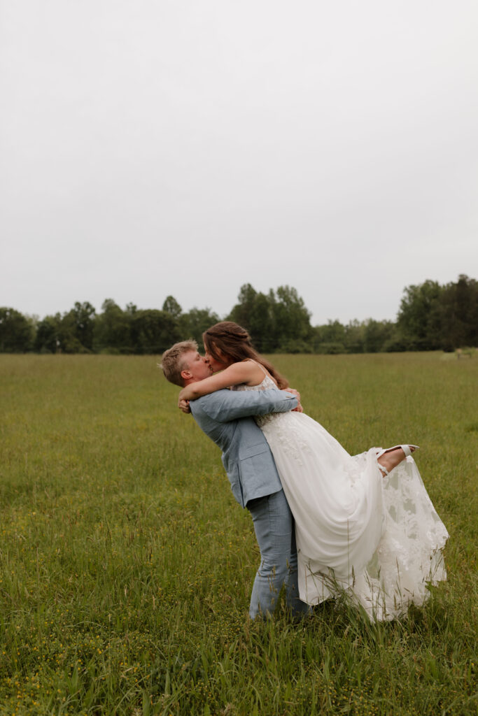 North Carolina wedding at Whispering Oaks Event Venue in the spring