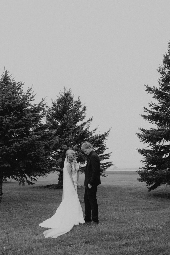 South Dakota Wedding in September