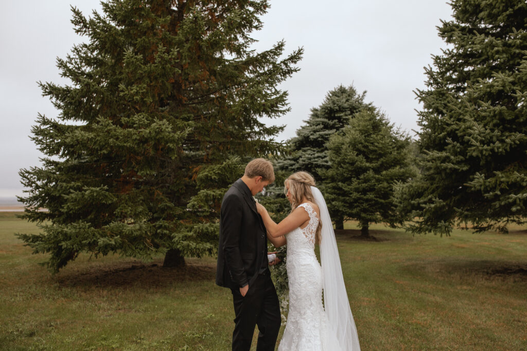 South Dakota Wedding in September