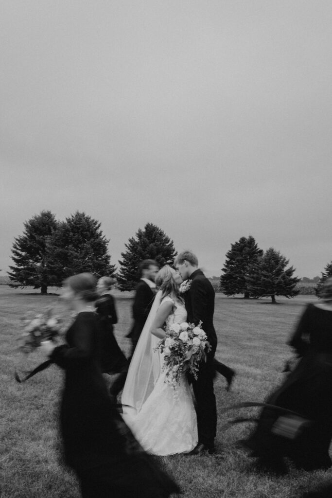 South Dakota Wedding in September