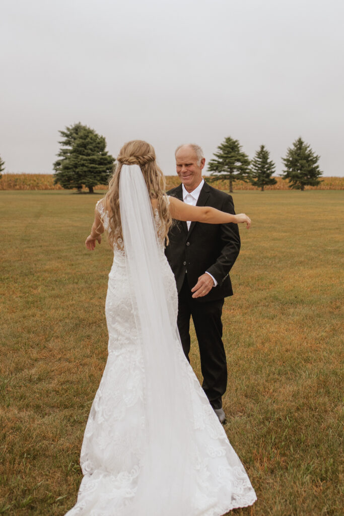 South Dakota Wedding in September