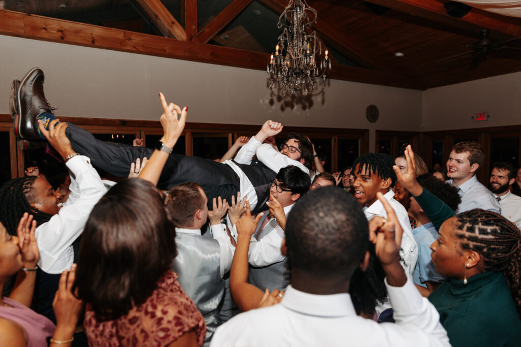 reception dancing at the Oaks Wedding Venue