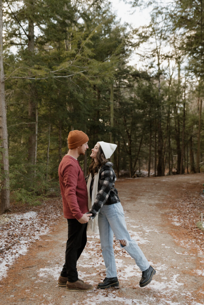 Cozy winter photo session of a couple in New England.
